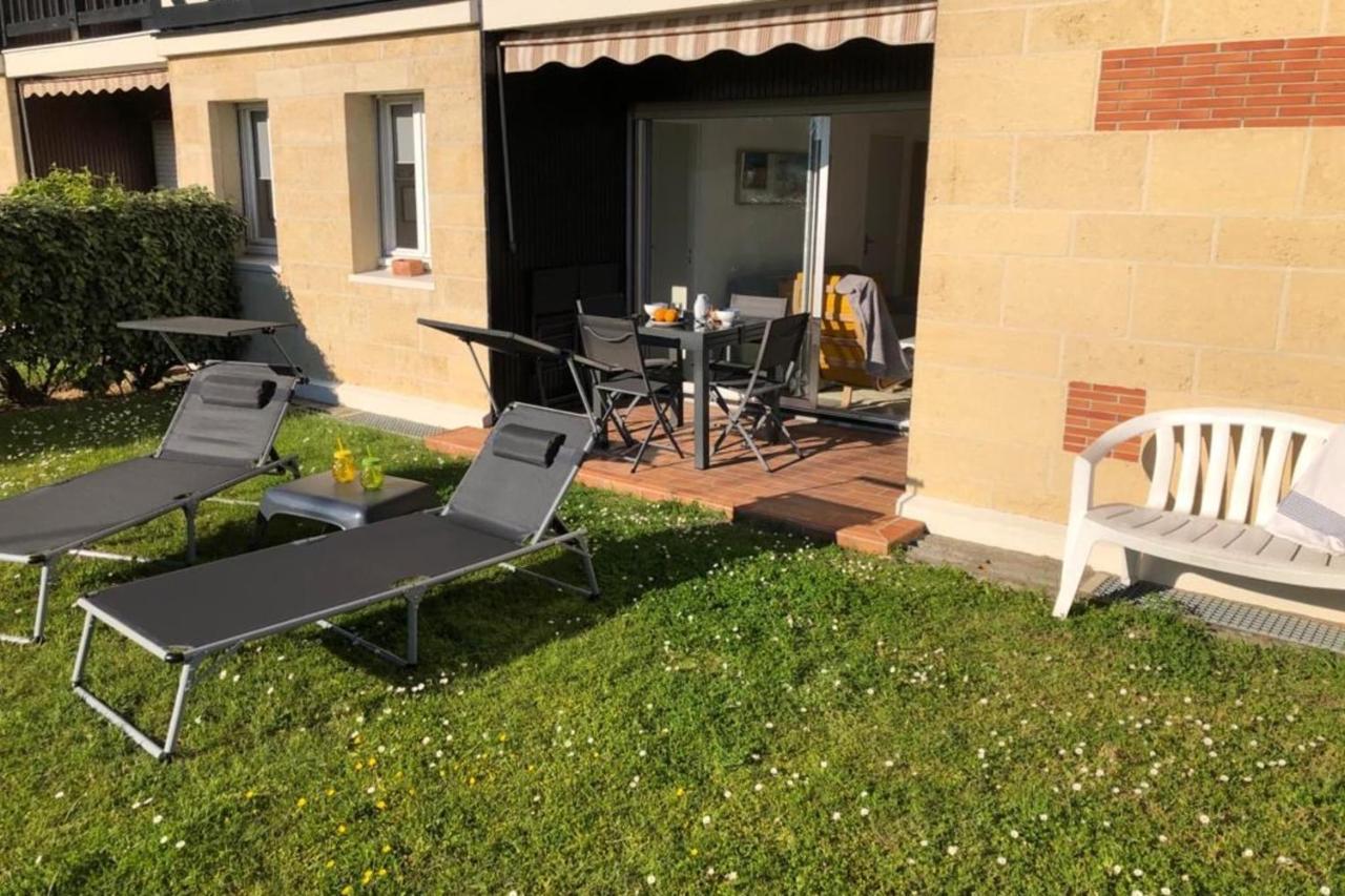 Beautiful Apartment With Gardenlk Cabourg Eksteriør bilde